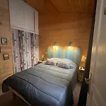 5 Personnes En Foret Des Landes Proche De L'ocean *