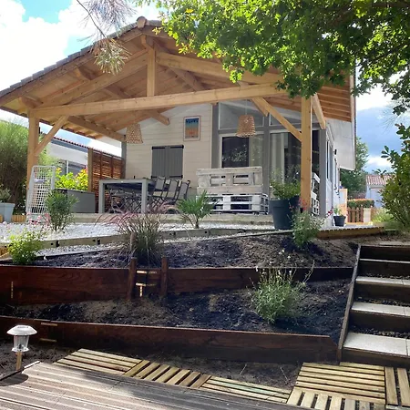 Casa vacanze 5 Personnes En Forêt Des Landes Proche De L'océan Bias (Landes)